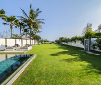 Villa The Beach Villa Cemagi, Großer Garten